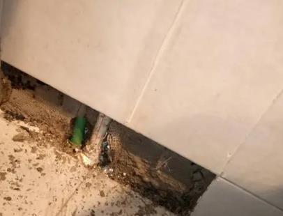 大洼楼顶漏水维修公司分享下修复水管漏水的几种小方法